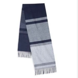 New Saks Fifth Avenue cashmere scarf